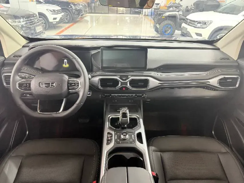 2020 Geely Okavango 1.8T 184HP L4 7DCT,autocango,china used car exporter,china ev exporter,chinese used car exporter,chinese used ev exporter