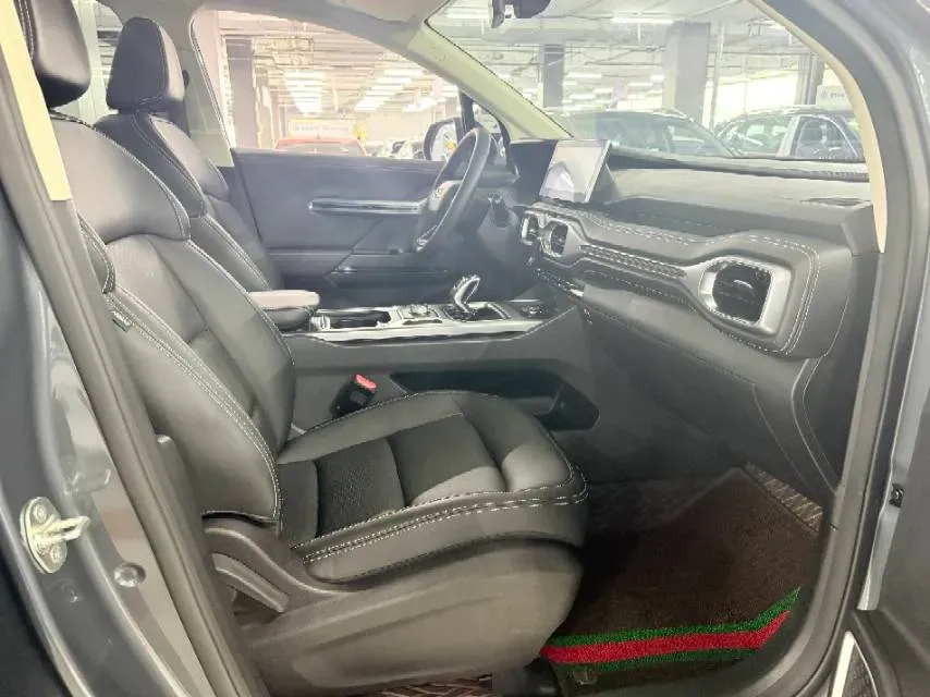 2020 Geely Okavango 1.8T 184HP L4 7DCT,autocango,china used car exporter,china ev exporter,chinese used car exporter,chinese used ev exporter