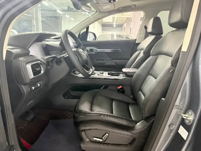 2020 Geely Okavango 1.8T 184HP L4 7DCT,autocango,china used car exporter,china ev exporter,chinese used car exporter,chinese used ev exporter