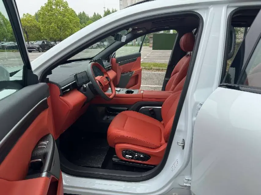 2025 DongFeng eπ eπ008 1.5T 147HP L4 REEV 34.32KWH,autocango,china used car exporter,china ev exporter,chinese used car exporter,chinese used ev exporter