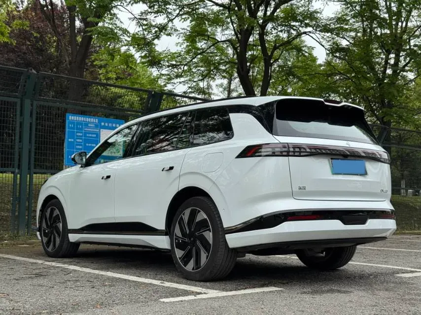 2025 DongFeng eπ eπ008 1.5T 147HP L4 REEV 34.32KWH,autocango,china used car exporter,china ev exporter,chinese used car exporter,chinese used ev exporter