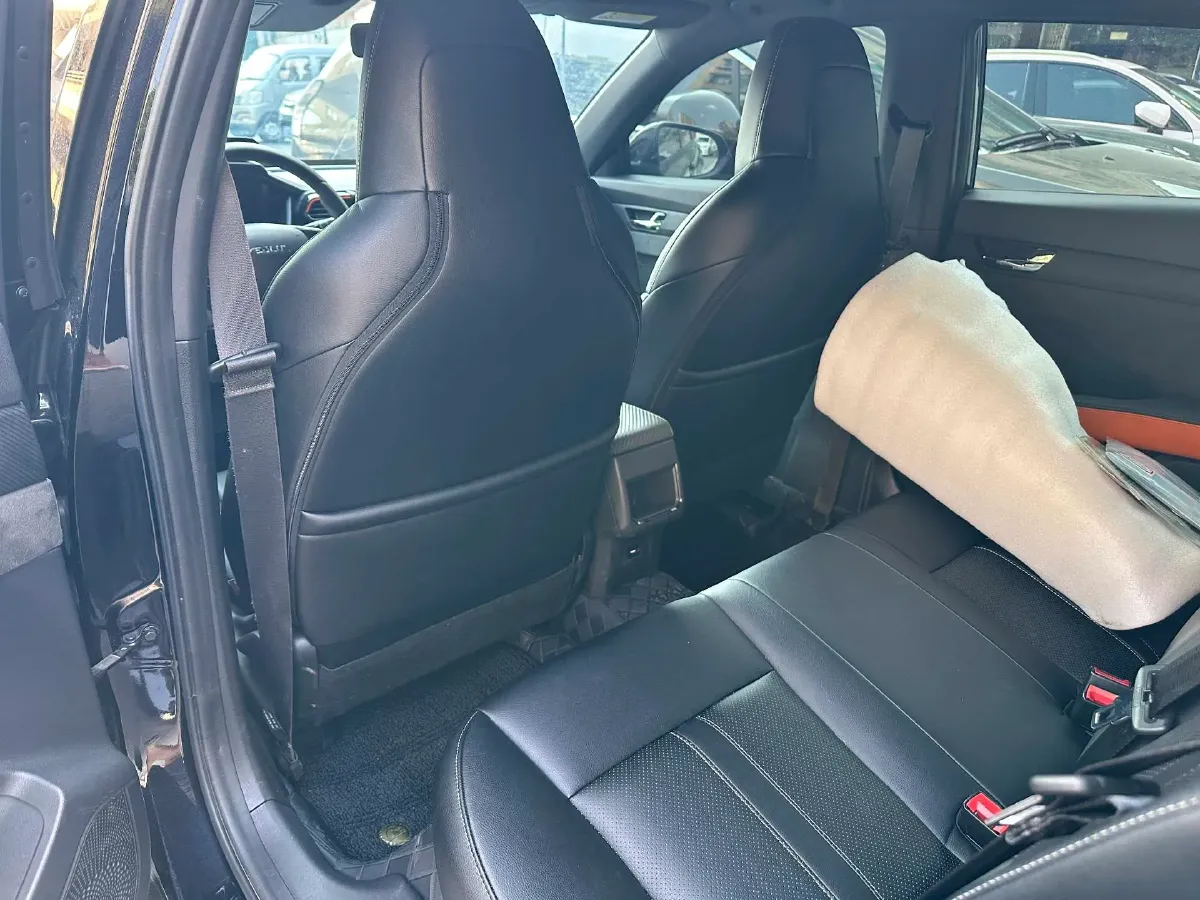2024 DongFeng Aeolus YiXuan 1.5T 197HP L4 6DCT,autocango,china used car exporter,china ev exporter,chinese used car exporter,chinese used ev exporter