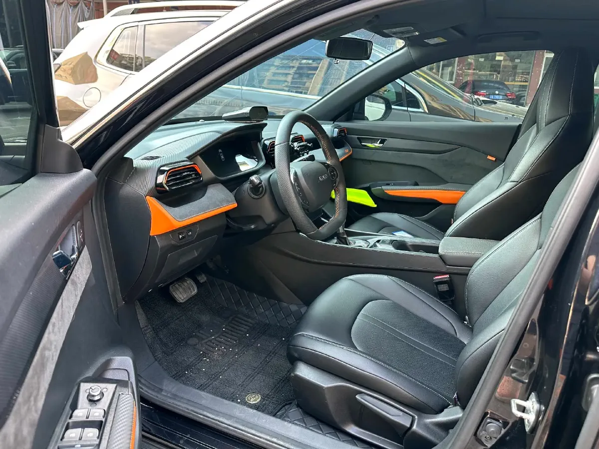 2024 DongFeng Aeolus YiXuan 1.5T 197HP L4 6DCT,autocango,china used car exporter,china ev exporter,chinese used car exporter,chinese used ev exporter
