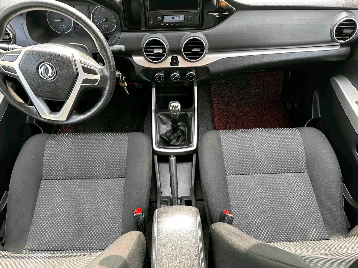 2021 Dongfeng RuiQi 2.4L 158HP L4 5MT,autocango,china used car exporter,china ev exporter,chinese used car exporter,chinese used ev exporter