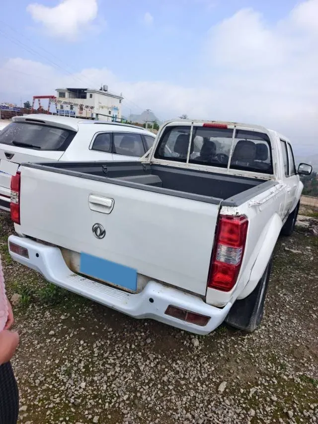 2021 Dongfeng RuiQi 2.4T 165HP L4 5MT,autocango,china used car exporter,china ev exporter,chinese used car exporter,chinese used ev exporter