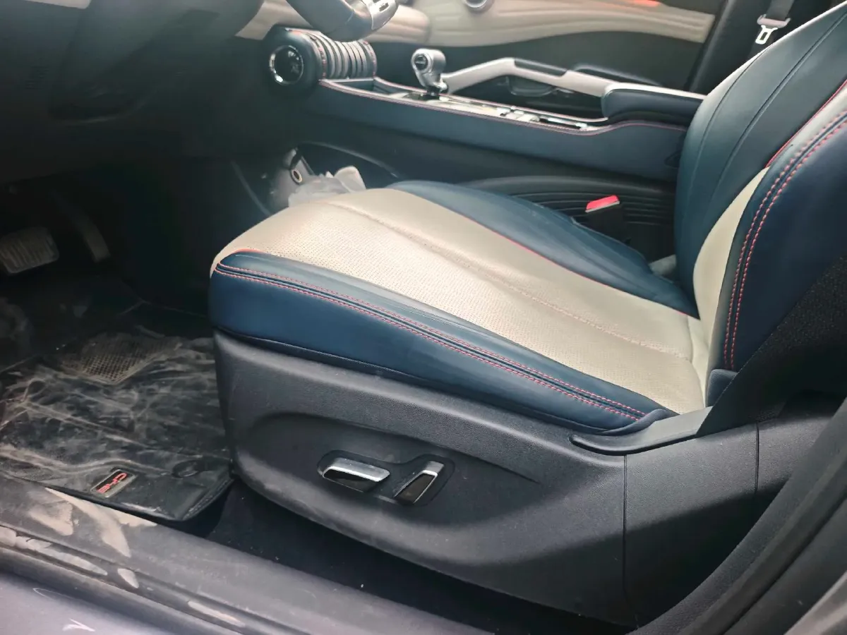 2022 Foton Grand General G7 2.0T 238HP L4 8AT,autocango,china used car exporter,china ev exporter,chinese used car exporter,chinese used ev exporter