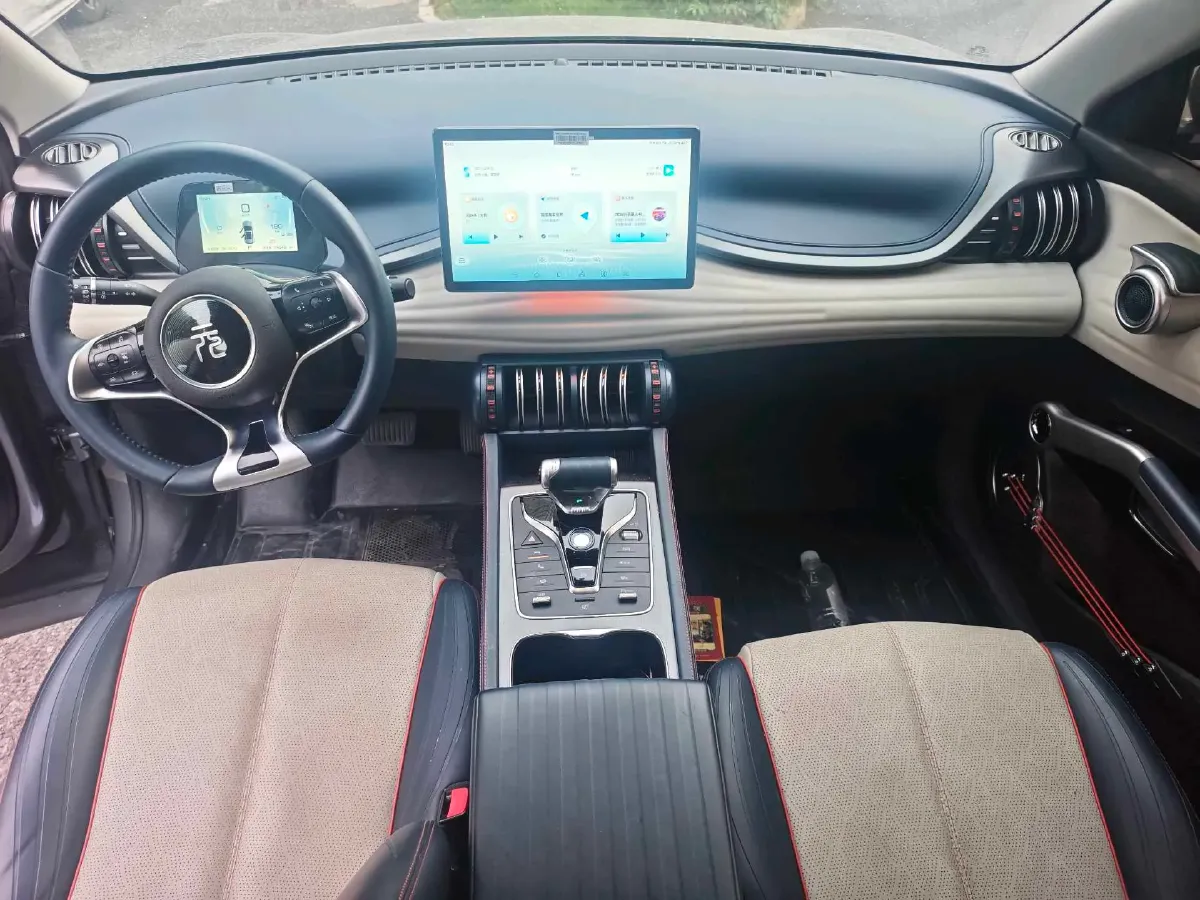 2022 Foton Grand General G7 2.0T 238HP L4 8AT,autocango,china used car exporter,china ev exporter,chinese used car exporter,chinese used ev exporter
