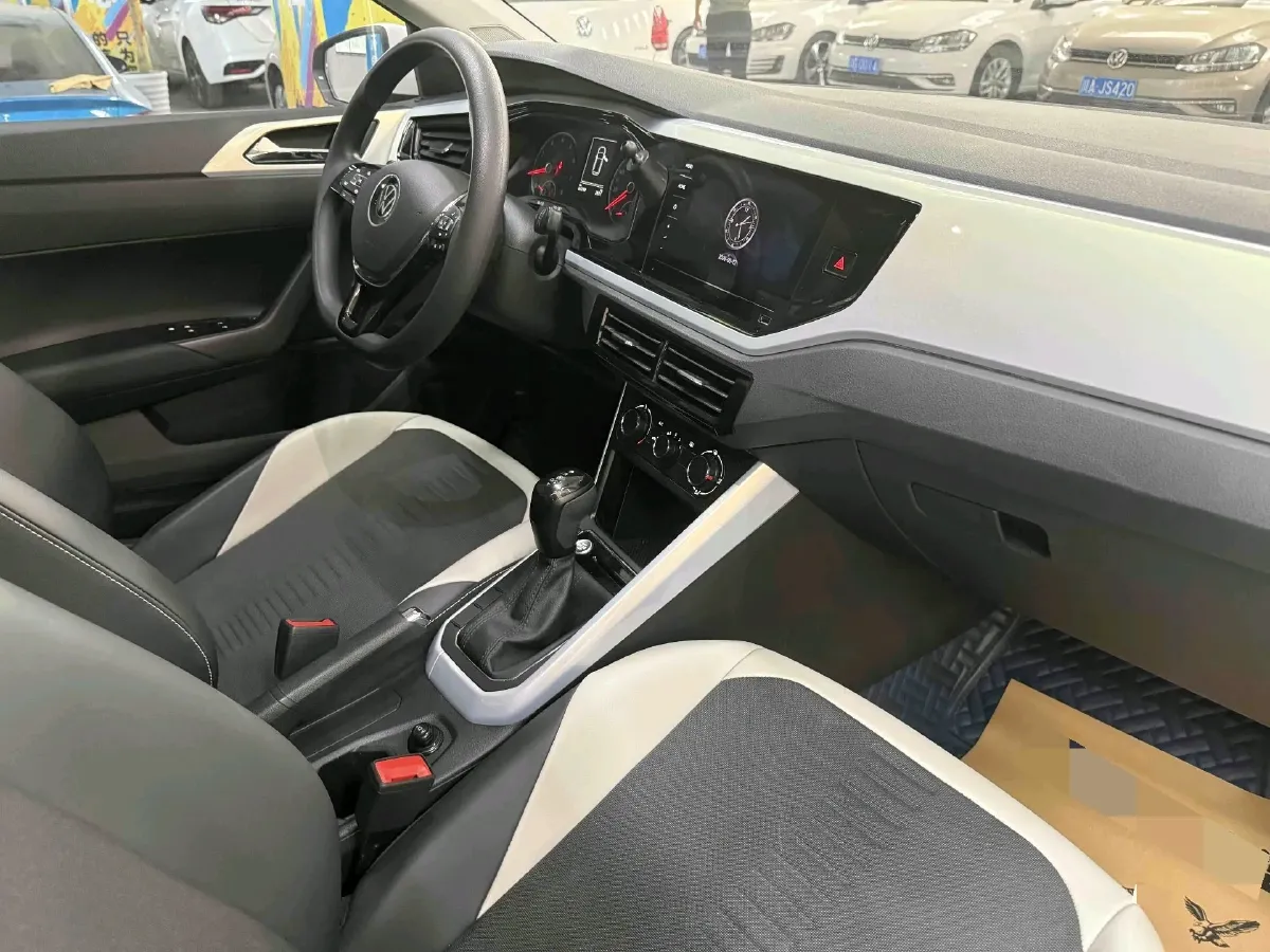 2021 Haval H6 1.5T 169HP L4 7DCT,autocango,china used car exporter,china ev exporter,chinese used car exporter,chinese used ev exporter