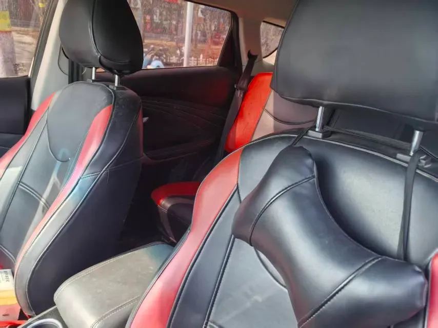 2018 Jetour X70 1.5T 147HP L4 5MT,autocango,china used car exporter,china ev exporter,chinese used car exporter,chinese used ev exporter