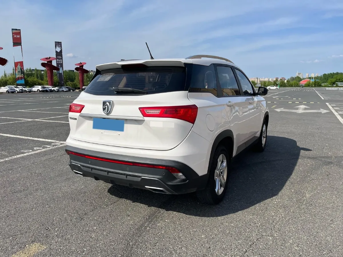 2018 BAIC Hyosow S7 1.5T 150HP L4 6MT,autocango,china used car exporter,china ev exporter,chinese used car exporter,chinese used ev exporter