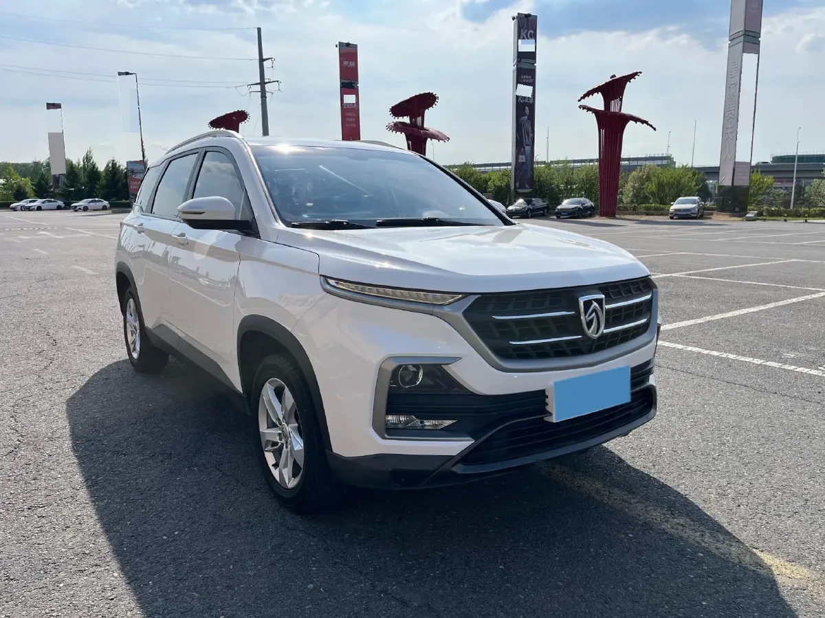 2018 BAIC Hyosow S7 1.5T 150HP L4 6MT,autocango,china used car exporter,china ev exporter,chinese used car exporter,chinese used ev exporter