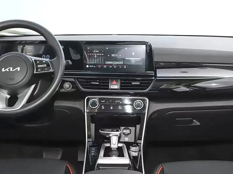 2023 Kia Seltos 1.5L 115HP L4 CVT,autocango,china used car exporter,china ev exporter,chinese used car exporter,chinese used ev exporter