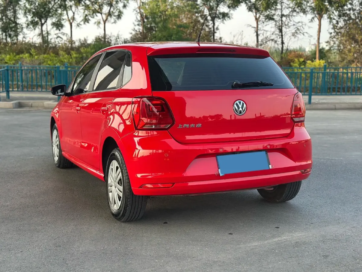 2016 Volkswagen Polo 1.4L 90HP L4 5MT,autocango,china used car exporter,china ev exporter,chinese used car exporter,chinese used ev exporter
