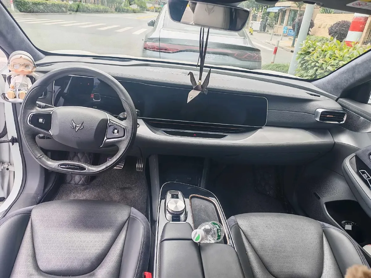 2022 ARCFOX αS BEV 93.6KWH,autocango,china used car exporter,china ev exporter,chinese used car exporter,chinese used ev exporter