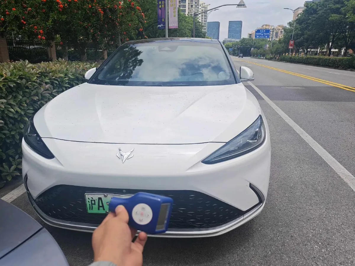 2022 ARCFOX αS BEV 93.6KWH,autocango,china used car exporter,china ev exporter,chinese used car exporter,chinese used ev exporter
