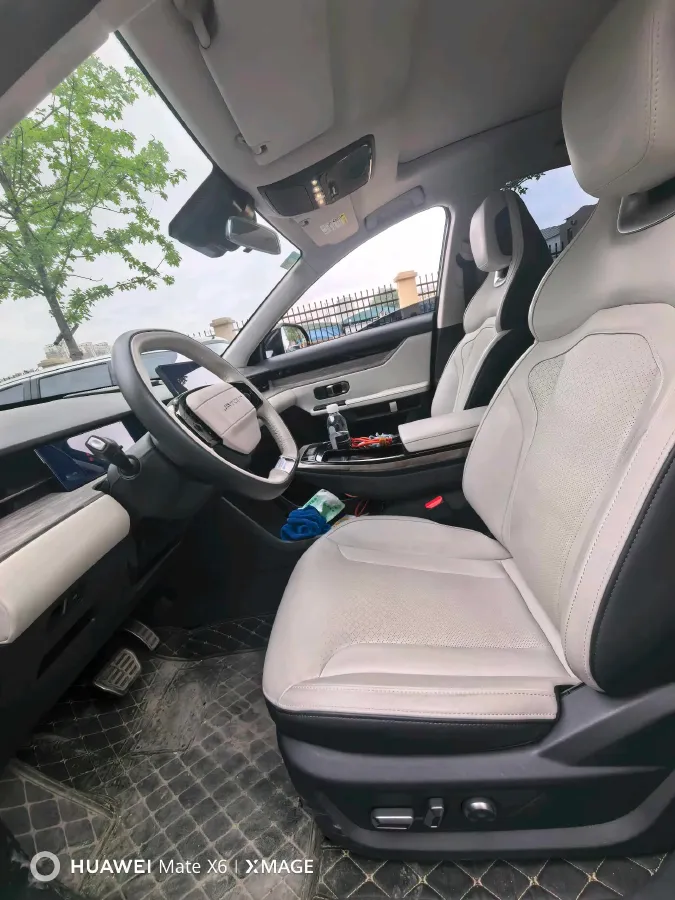2022 Jetour DASHING 1.6T 197HP L4 7DCT,autocango,china used car exporter,china ev exporter,chinese used car exporter,chinese used ev exporter