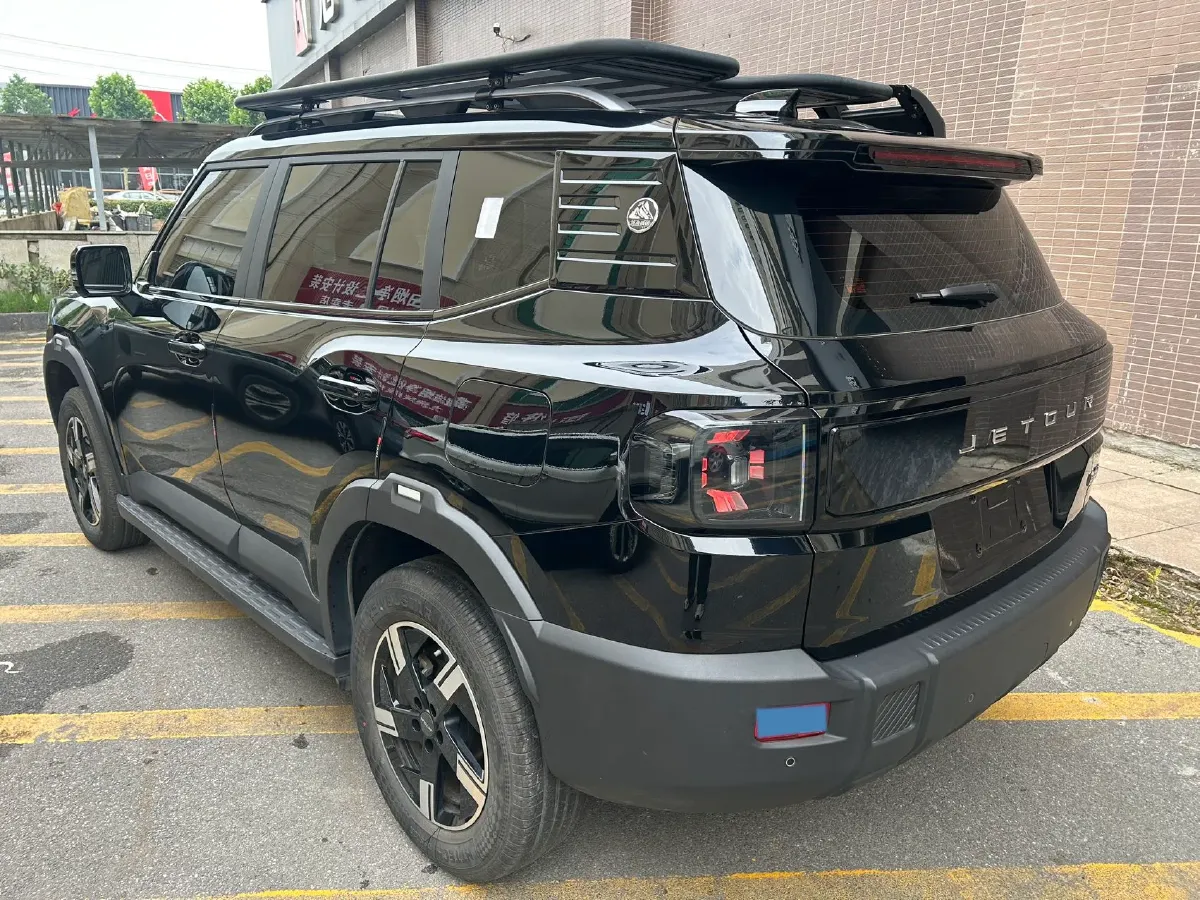 2025 Jetour DASHING 1.5T 184HP L4 7DCT,autocango,china used car exporter,china ev exporter,chinese used car exporter,chinese used ev exporter