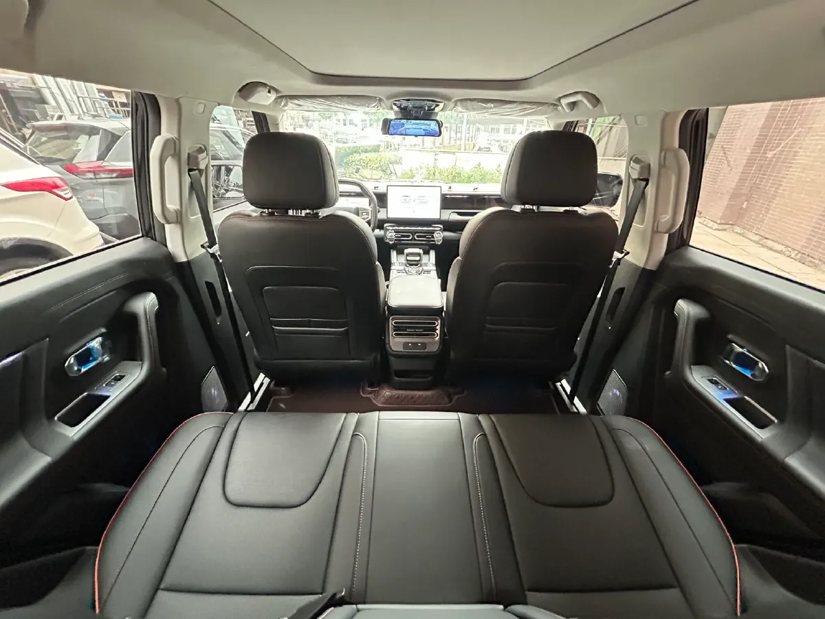 2025 Jetour DASHING 1.5T 184HP L4 7DCT,autocango,china used car exporter,china ev exporter,chinese used car exporter,chinese used ev exporter