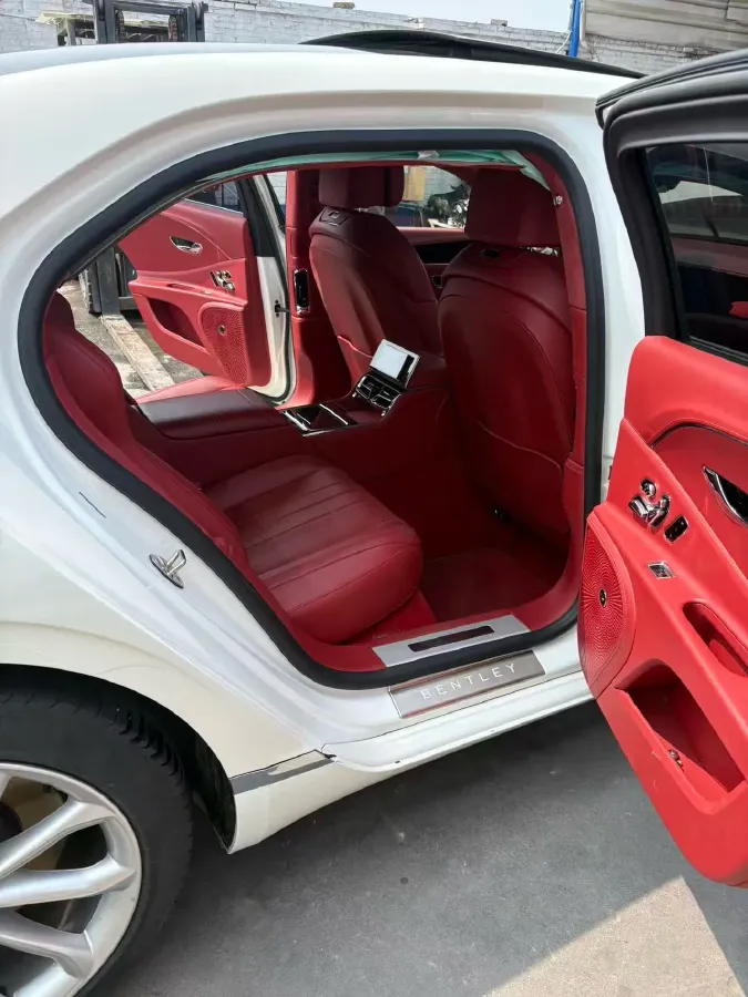 2021 Bentley Flying Spur 4.0T 550HP V8 8DCT,autocango,china used car exporter,china ev exporter,chinese used car exporter,chinese used ev exporter