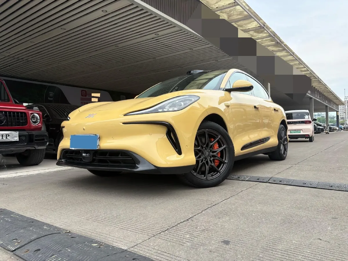 2023 IM LS6 BEV 71KWH,autocango,china used car exporter,china ev exporter,chinese used car exporter,chinese used ev exporter