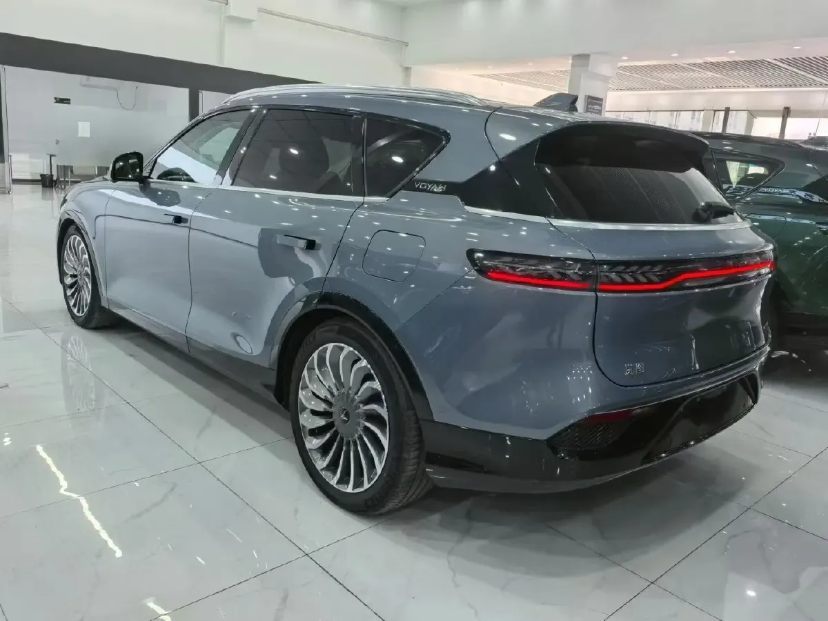 2021 Voyah FREE Range Extended 109HP REEV 33KWH,autocango,china used car exporter,china ev exporter,chinese used car exporter,chinese used ev exporter
