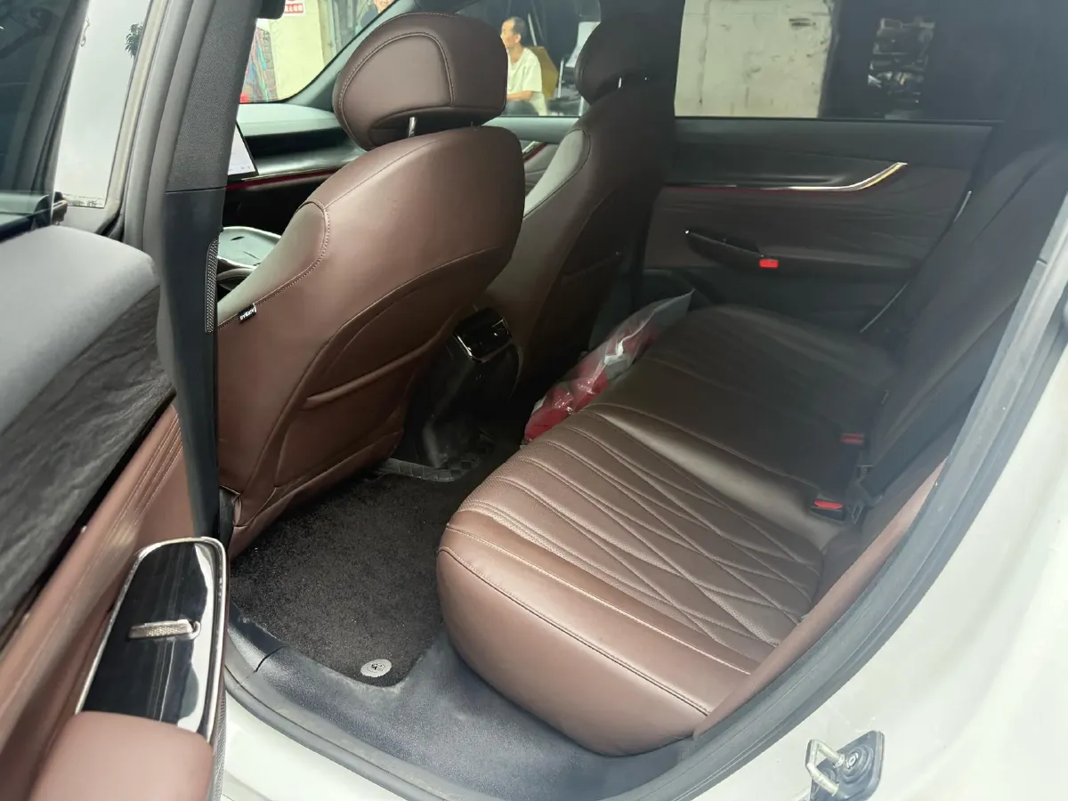 2025 ChangAn QiYuan A07 REEV 98HP REEV 28.4KWH,autocango,china used car exporter,china ev exporter,chinese used car exporter,chinese used ev exporter