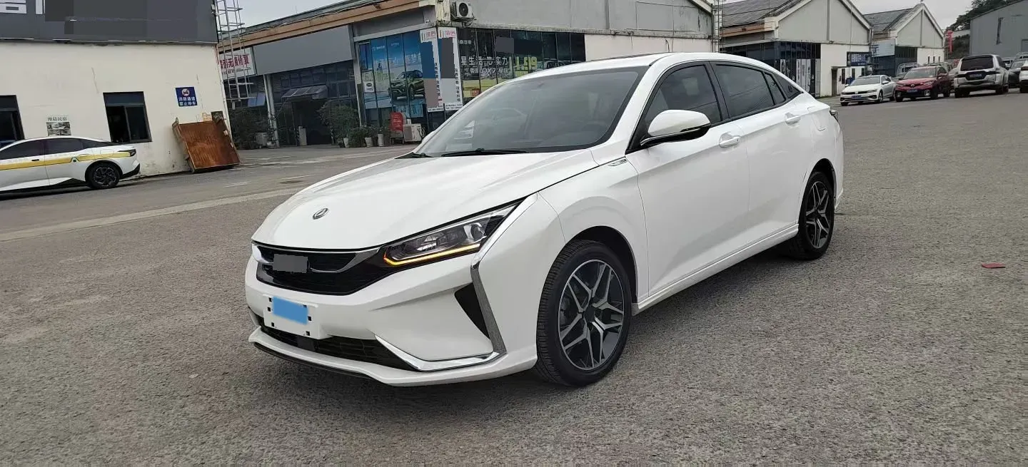 2021 DongFeng Aeolus YiXuan 1.5T 150HP L4 6DCT,autocango,china used car exporter,china ev exporter,chinese used car exporter,chinese used ev exporter