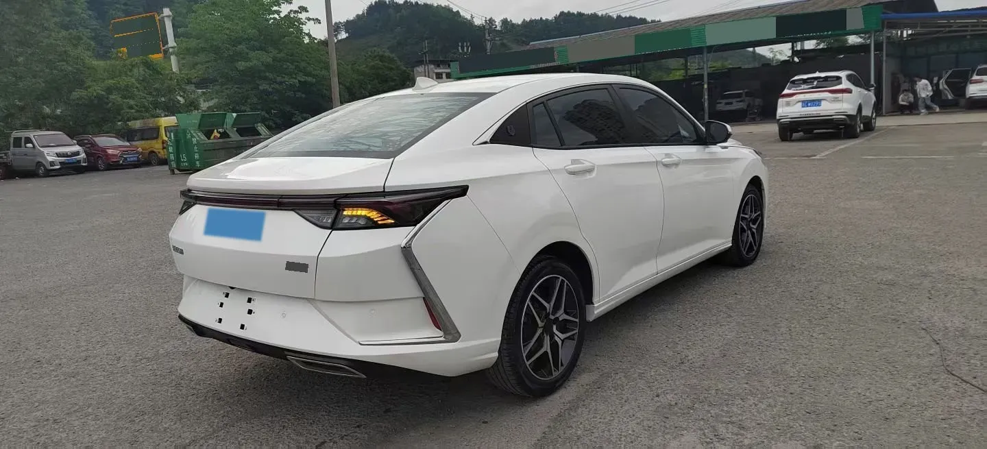 2021 DongFeng Aeolus YiXuan 1.5T 150HP L4 6DCT,autocango,china used car exporter,china ev exporter,chinese used car exporter,chinese used ev exporter