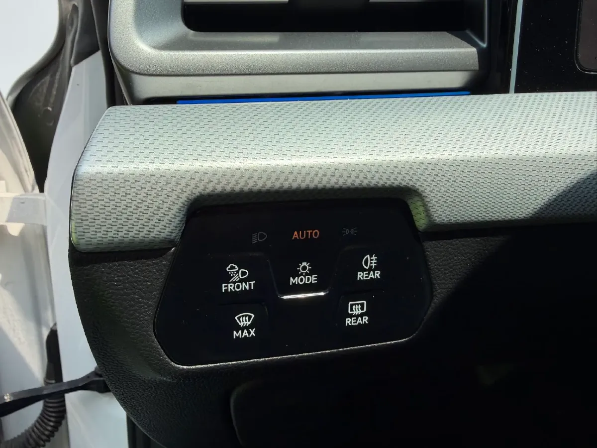 2023 Volkswagen Lamando 1.4T 150HP L4 7DCT,autocango,china used car exporter,china ev exporter,chinese used car exporter,chinese used ev exporter