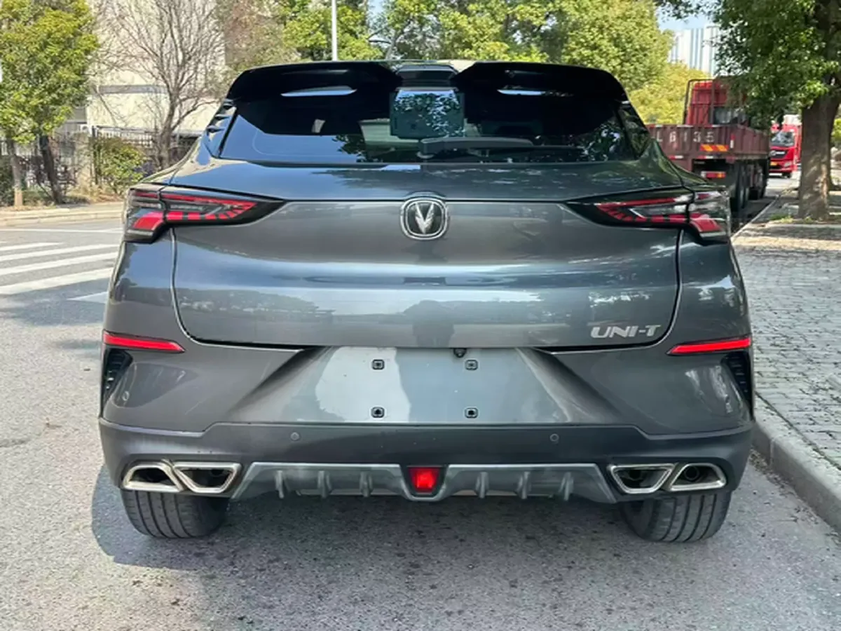2020 ChangAn UNI-T 1.5T 180HP L4 7DCT,autocango,china used car exporter,china ev exporter,chinese used car exporter,chinese used ev exporter