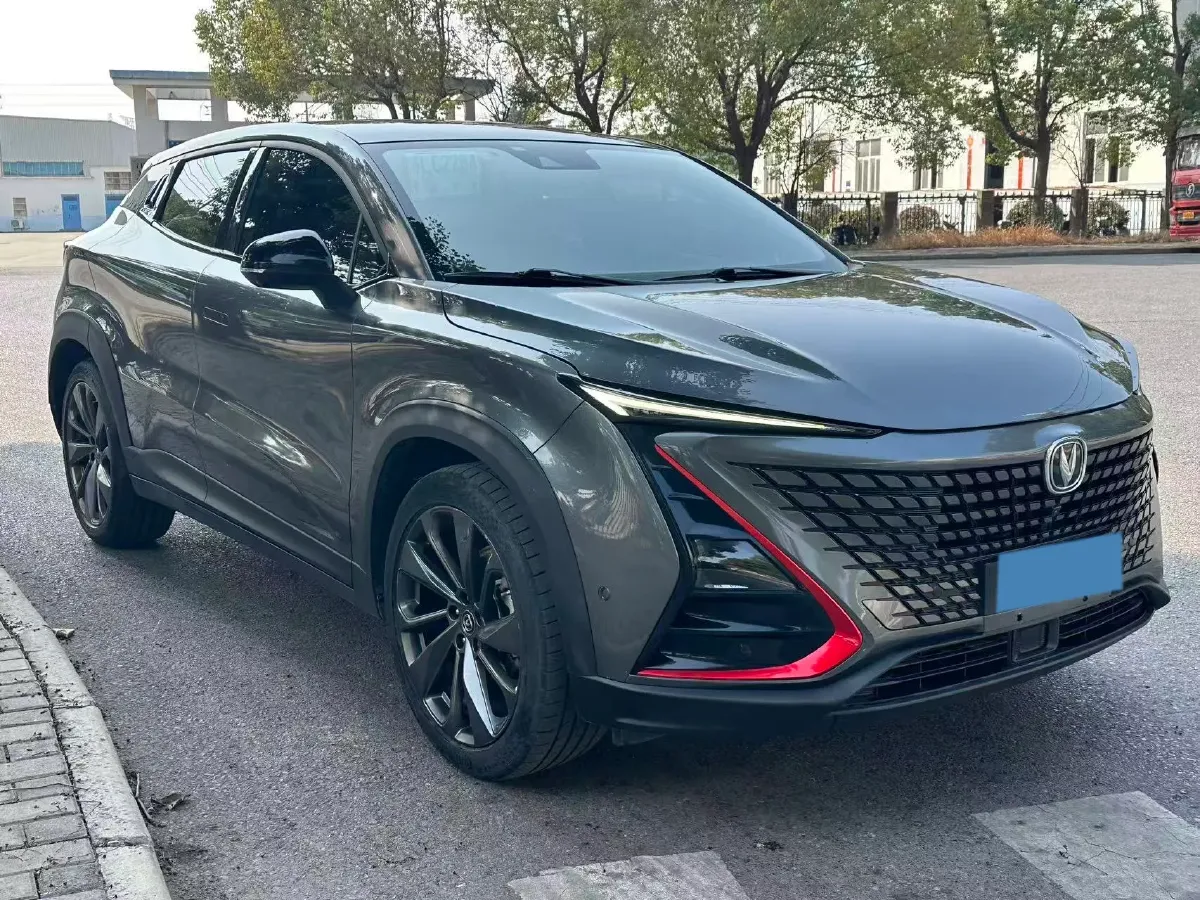 2020 ChangAn UNI-T 1.5T 180HP L4 7DCT,autocango,china used car exporter,china ev exporter,chinese used car exporter,chinese used ev exporter