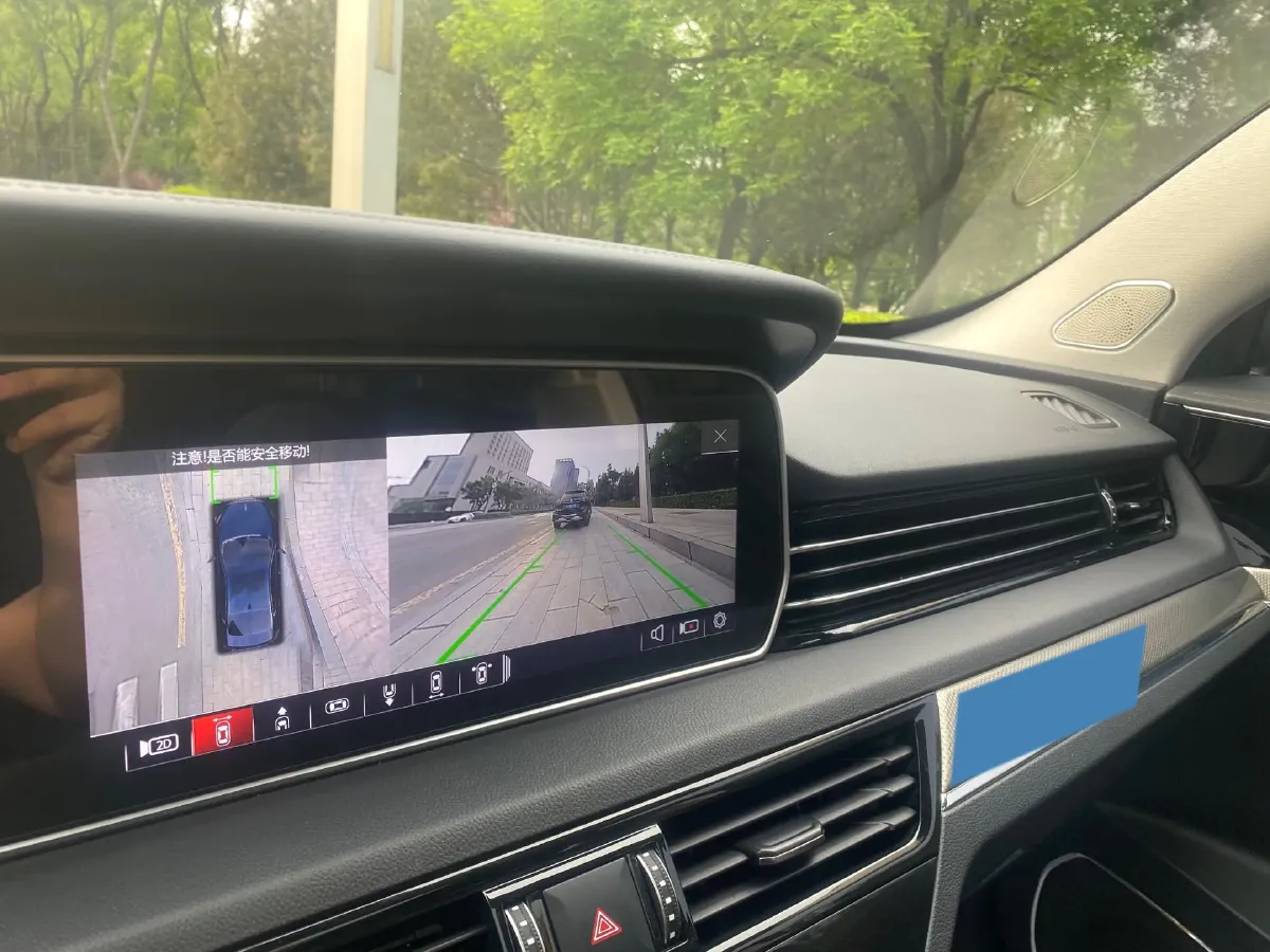 2022 HongQi HS5 2.0T 224HP L4 6AT,autocango,china used car exporter,china ev exporter,chinese used car exporter,chinese used ev exporter