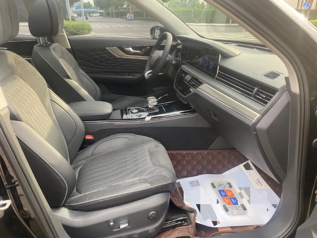 2022 HongQi HS5 2.0T 224HP L4 6AT,autocango,china used car exporter,china ev exporter,chinese used car exporter,chinese used ev exporter