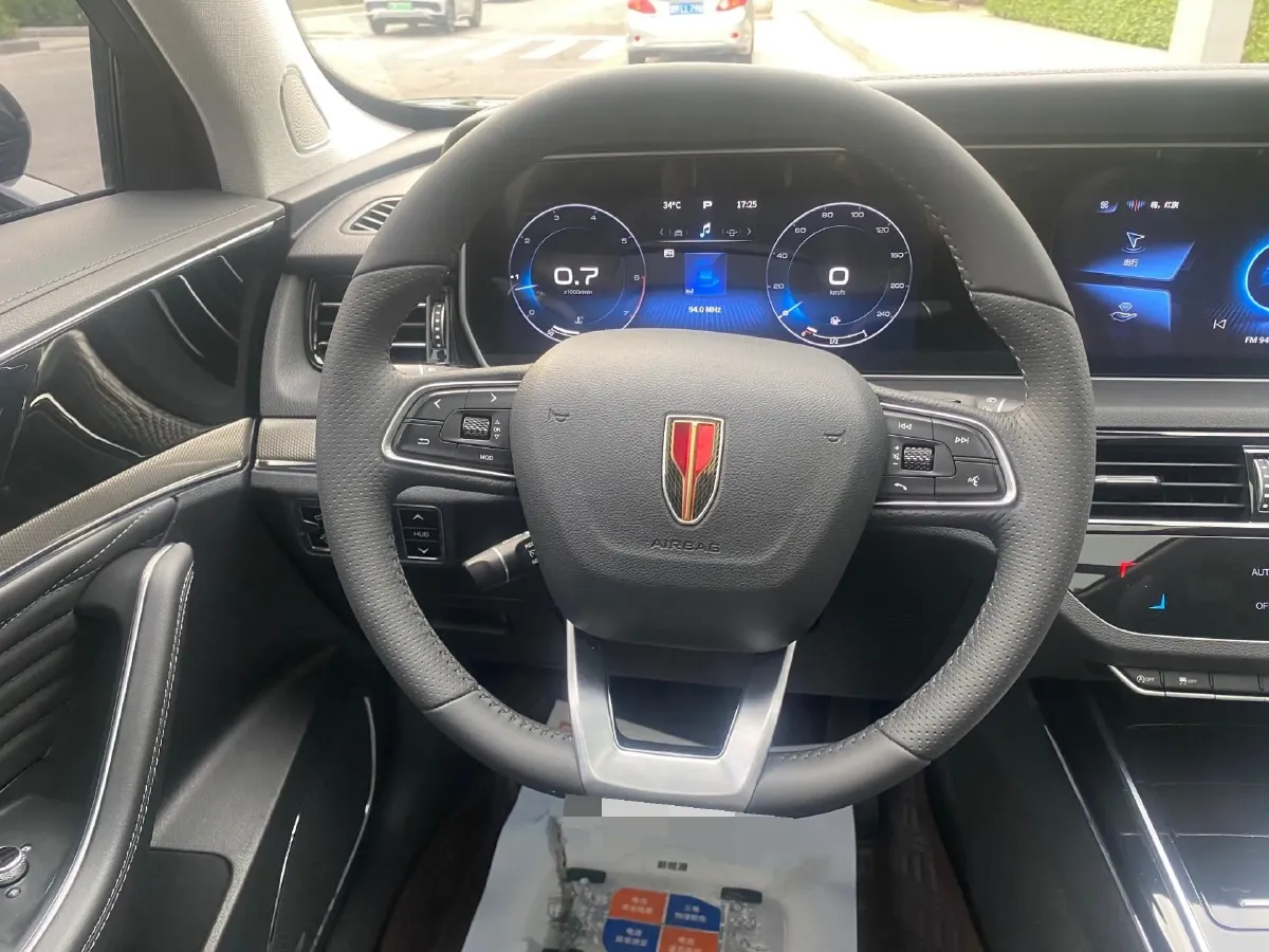 2022 HongQi HS5 2.0T 224HP L4 6AT,autocango,china used car exporter,china ev exporter,chinese used car exporter,chinese used ev exporter