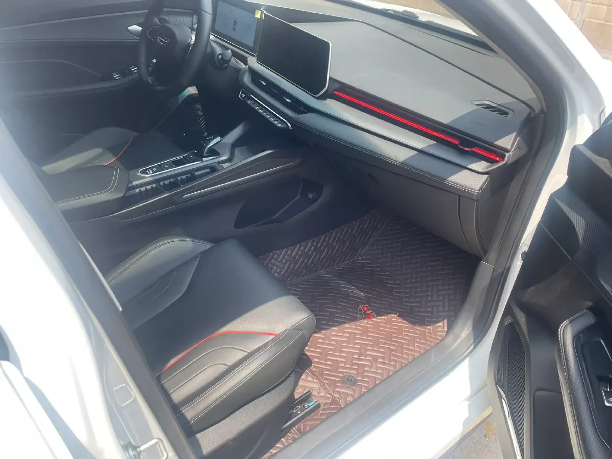 2022 Geely Binray 1.5T 181HP L4 7DCT,autocango,china used car exporter,china ev exporter,chinese used car exporter,chinese used ev exporter