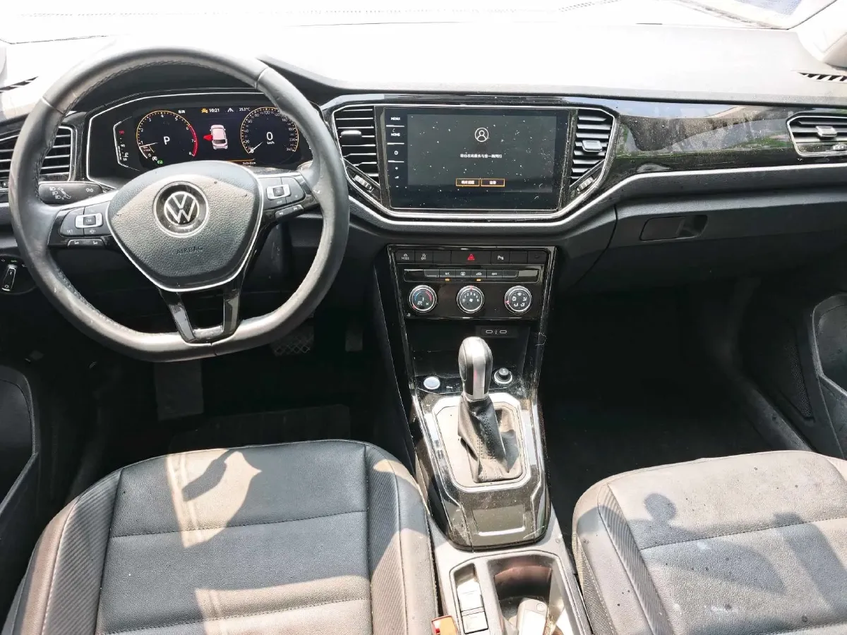 2022 Volkswagen T-Roc 1.4T 150HP L4 7DCT,autocango,china used car exporter,china ev exporter,chinese used car exporter,chinese used ev exporter