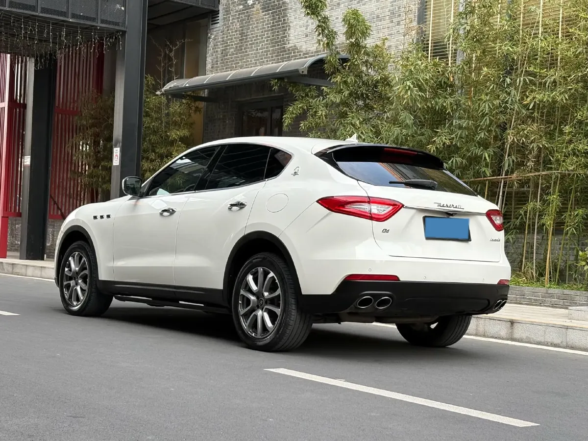 2019 Maserati Levante 3.0T 350HP V6 8AT,autocango,china used car exporter,china ev exporter,chinese used car exporter,chinese used ev exporter