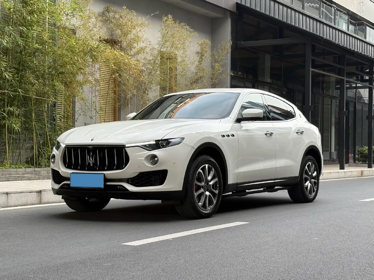 2019 Maserati Levante 3.0T 350HP V6 8AT,autocango,china used car exporter,china ev exporter,chinese used car exporter,chinese used ev exporter