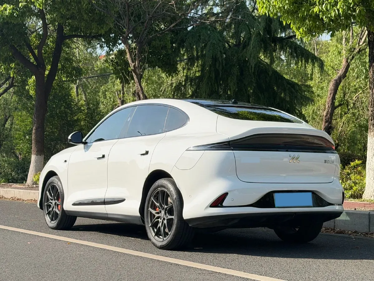 2025 IM LS6 BEV 83KWH,autocango,china used car exporter,china ev exporter,chinese used car exporter,chinese used ev exporter