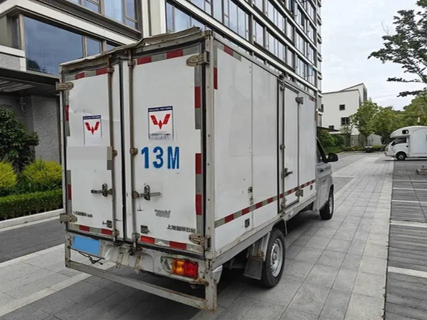 2022 WuLing RongGuang New Truck 1.8L 125HP L4 5MT,autocango,china used car exporter,china ev exporter,chinese used car exporter,chinese used ev exporter