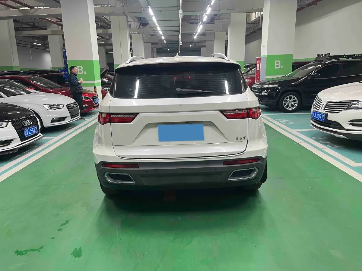 2017 Zotye T700 1.8T 177HP L4 6DCT,autocango,china used car exporter,china ev exporter,chinese used car exporter,chinese used ev exporter