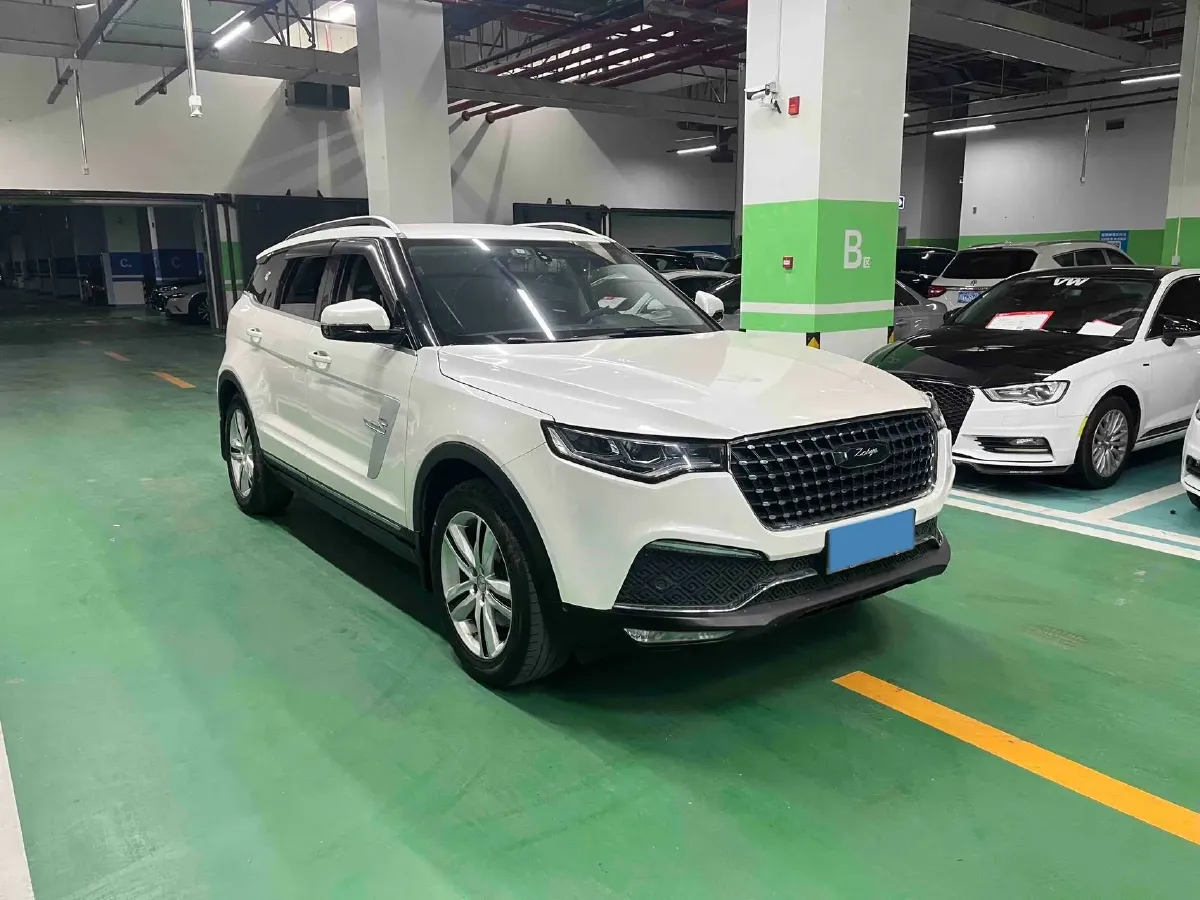 2017 Zotye T700 1.8T 177HP L4 6DCT,autocango,china used car exporter,china ev exporter,chinese used car exporter,chinese used ev exporter