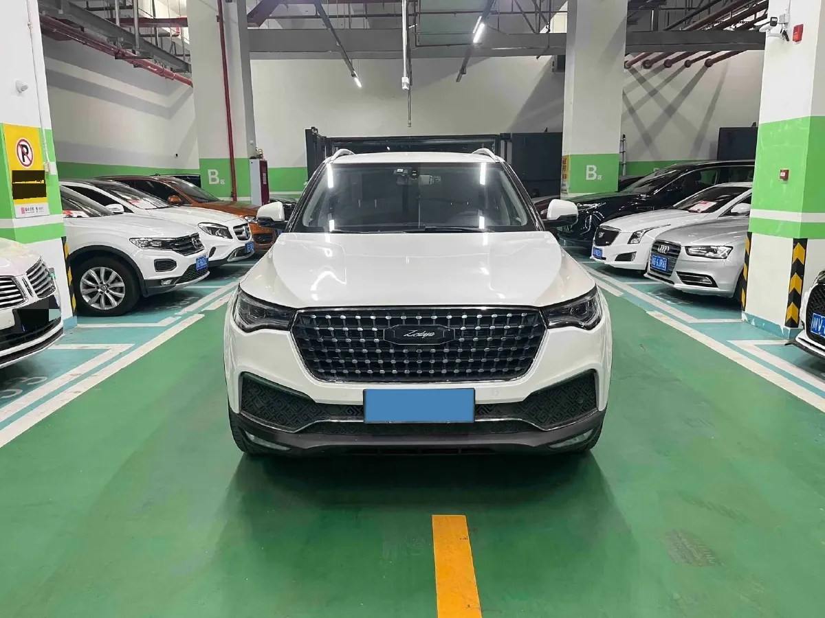 2017 Zotye T700 1.8T 177HP L4 6DCT,autocango,china used car exporter,china ev exporter,chinese used car exporter,chinese used ev exporter