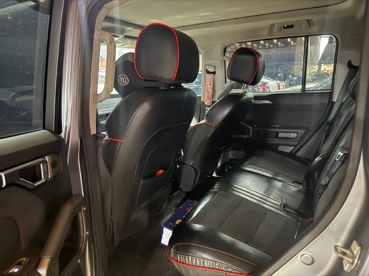 2023 Jetour Traveller 2.0T 254HP L4 7DCT,autocango,china used car exporter,china ev exporter,chinese used car exporter,chinese used ev exporter