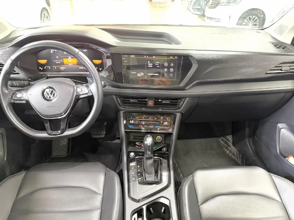 2022 Volkswagen Tharu 1.4T 150HP L4 7DCT,autocango,china used car exporter,china ev exporter,chinese used car exporter,chinese used ev exporter