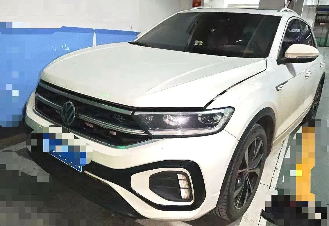 2023 Volkswagen T-Roc 1.5T 160HP L4 7DCT,autocango,china used car exporter,china ev exporter,chinese used car exporter,chinese used ev exporter