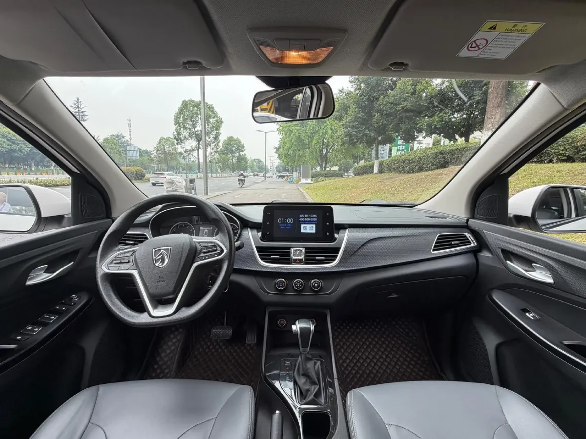 2021 BaoJun 730 1.5T 147HP L4 CVT,autocango,china used car exporter,china ev exporter,chinese used car exporter,chinese used ev exporter