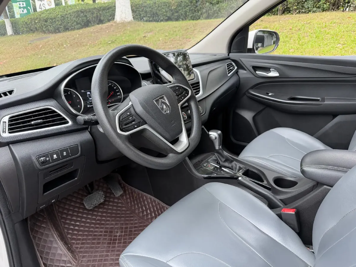2021 BaoJun 730 1.5T 147HP L4 CVT,autocango,china used car exporter,china ev exporter,chinese used car exporter,chinese used ev exporter