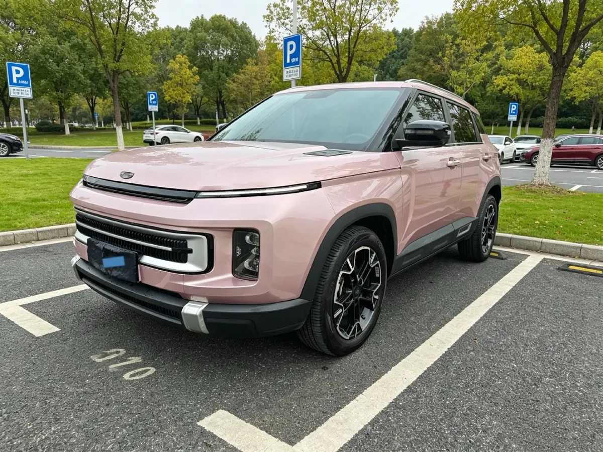2023 Geely ICON 1.5T 181HP L4 7DCT,autocango,china used car exporter,china ev exporter,chinese used car exporter,chinese used ev exporter