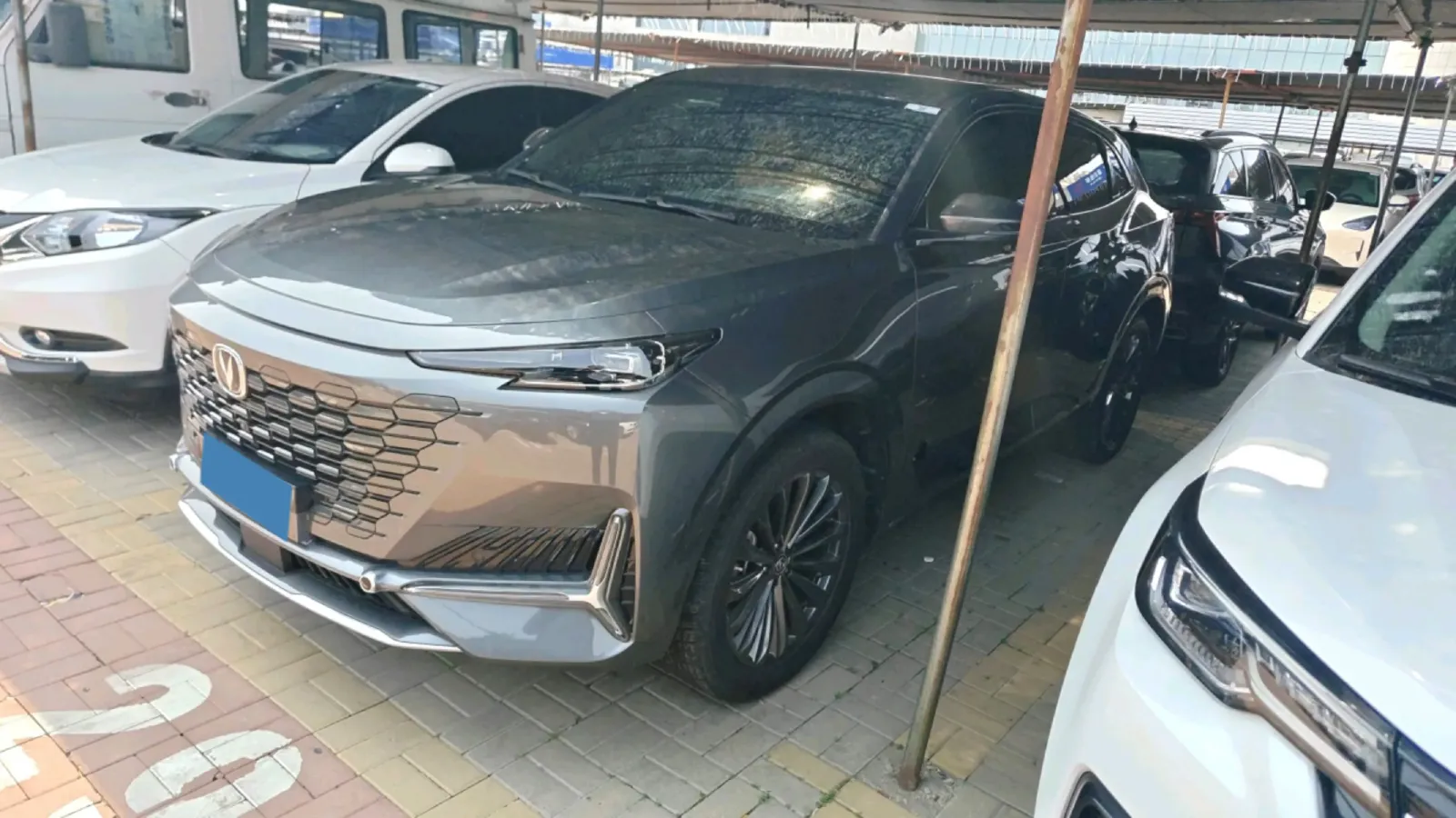 2021 ChangAn UNI-K 2.0T 233HP L4 8AT,autocango,china used car exporter,china ev exporter,chinese used car exporter,chinese used ev exporter